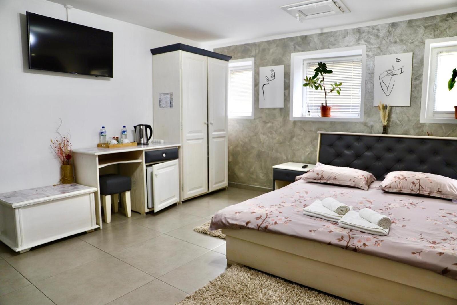 Cazare Moldi - Regim Hotelier Câmpulung Moldovenesc Extérieur photo
