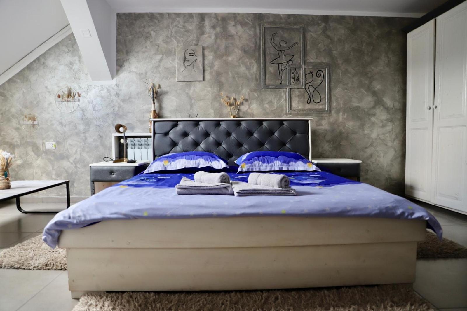 Cazare Moldi - Regim Hotelier Câmpulung Moldovenesc Extérieur photo